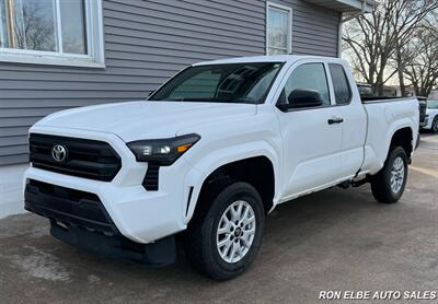 2024 Toyota Tacoma SR - Photo 2 - Macomb, IL 61455