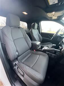 2024 Toyota Tacoma SR - Photo 10 - Macomb, IL 61455
