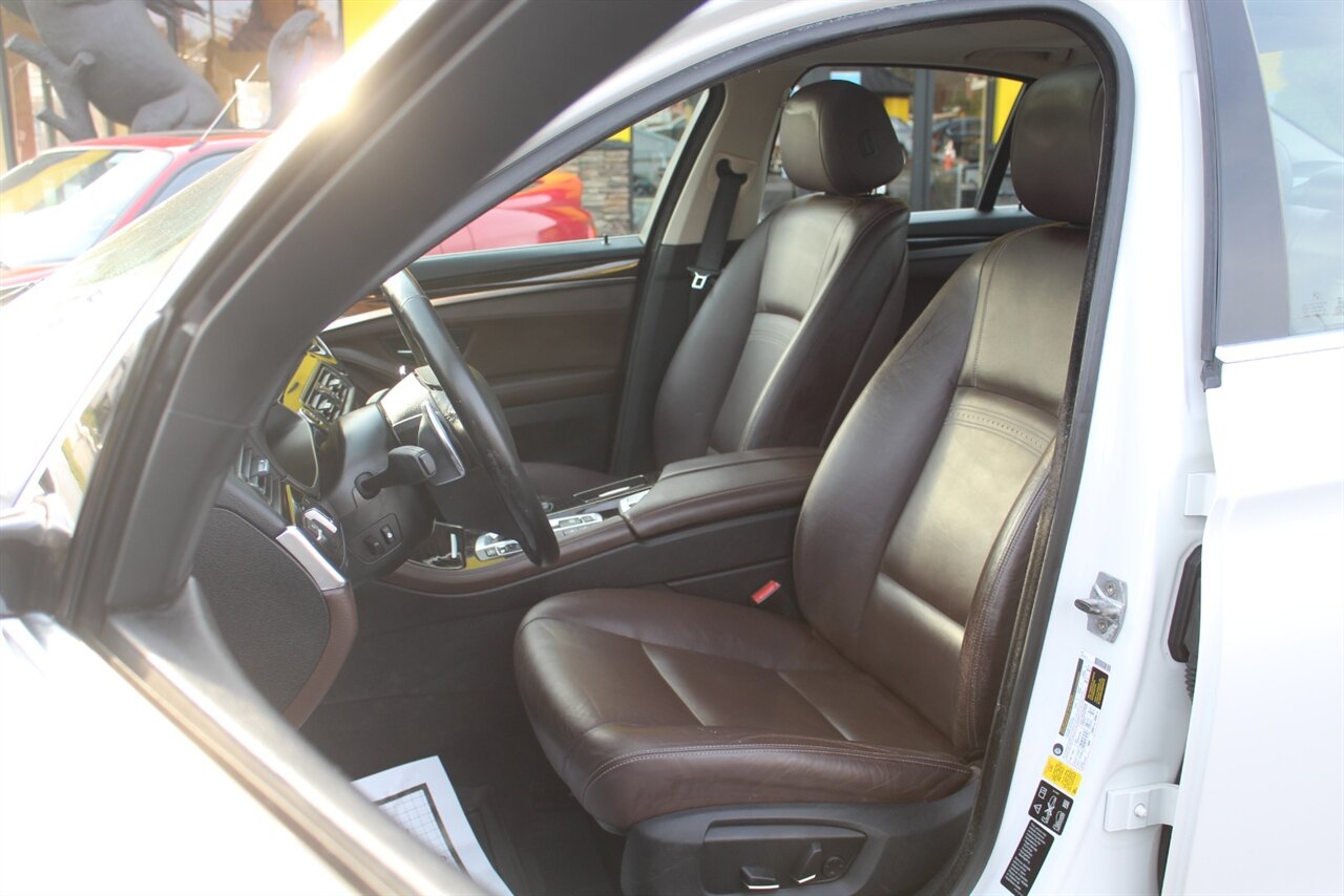 2016 BMW 535i xDrive - Photo 13 - Red Bank, NJ 07701