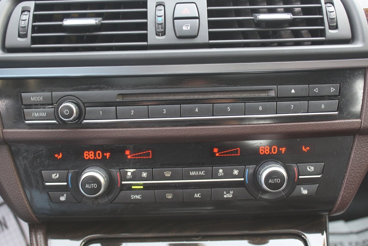 2016 BMW 535i xDrive - Photo 8 - Red Bank, NJ 07701