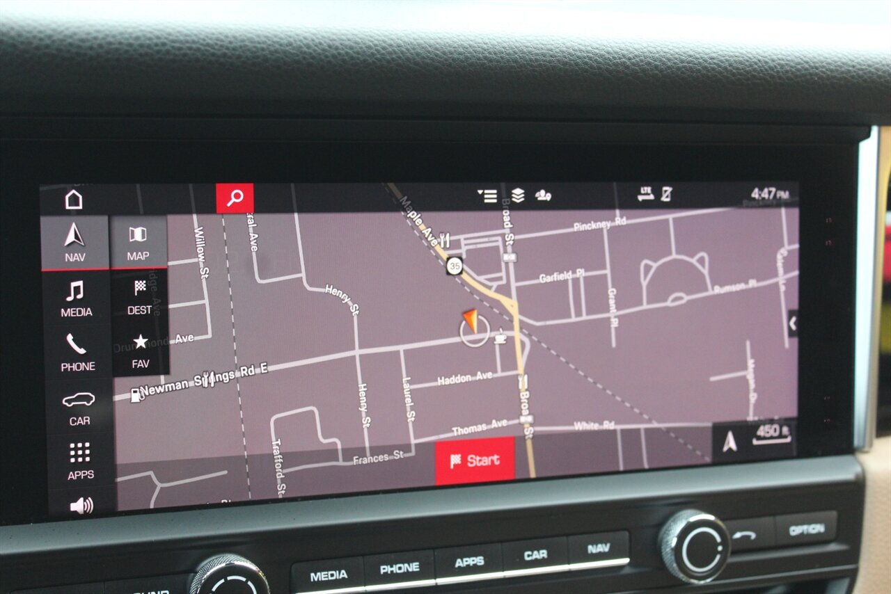 2020 Porsche Macan - Photo 9 - Red Bank, NJ 07701