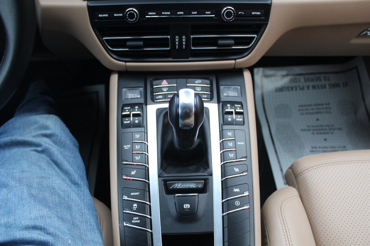 2020 Porsche Macan - Photo 8 - Red Bank, NJ 07701