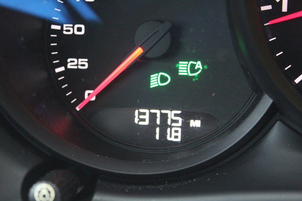 2020 Porsche Macan - Photo 5 - Red Bank, NJ 07701