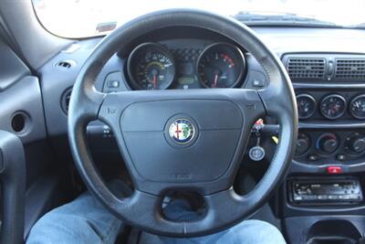 1996 Alfa Romeo GTV V6 TB   - Photo 6 - Red Bank, NJ 07701