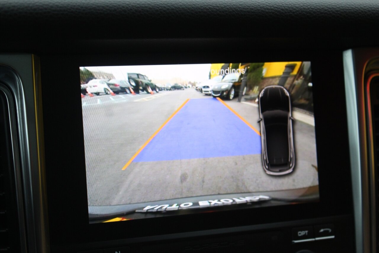 2018 Porsche Macan - Photo 10 - Red Bank, NJ 07701