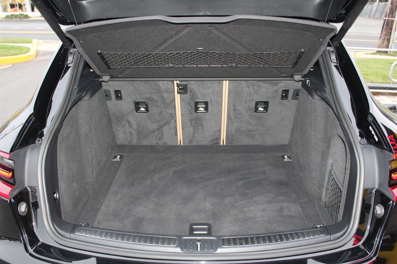 2018 Porsche Macan - Photo 20 - Red Bank, NJ 07701