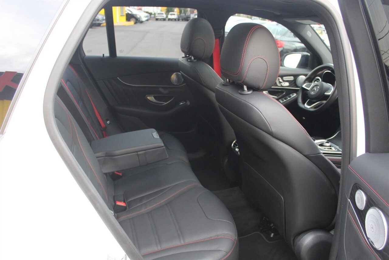 2017 Mercedes-Benz GLC 43 AMG - Photo 17 - Red Bank, NJ 07701