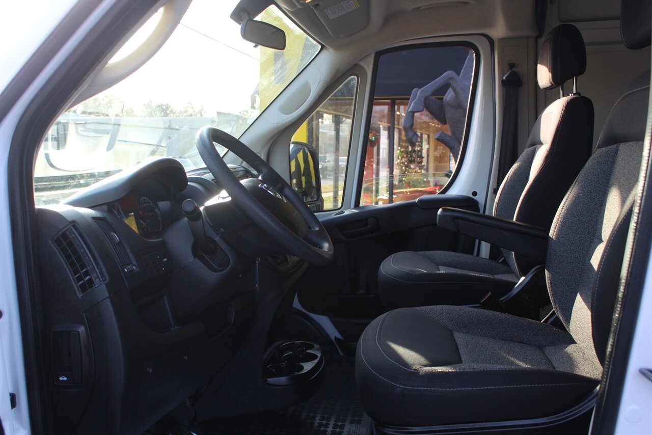 2019 RAM ProMaster 2500 Cargo - Photo 13 - Red Bank, NJ 07701