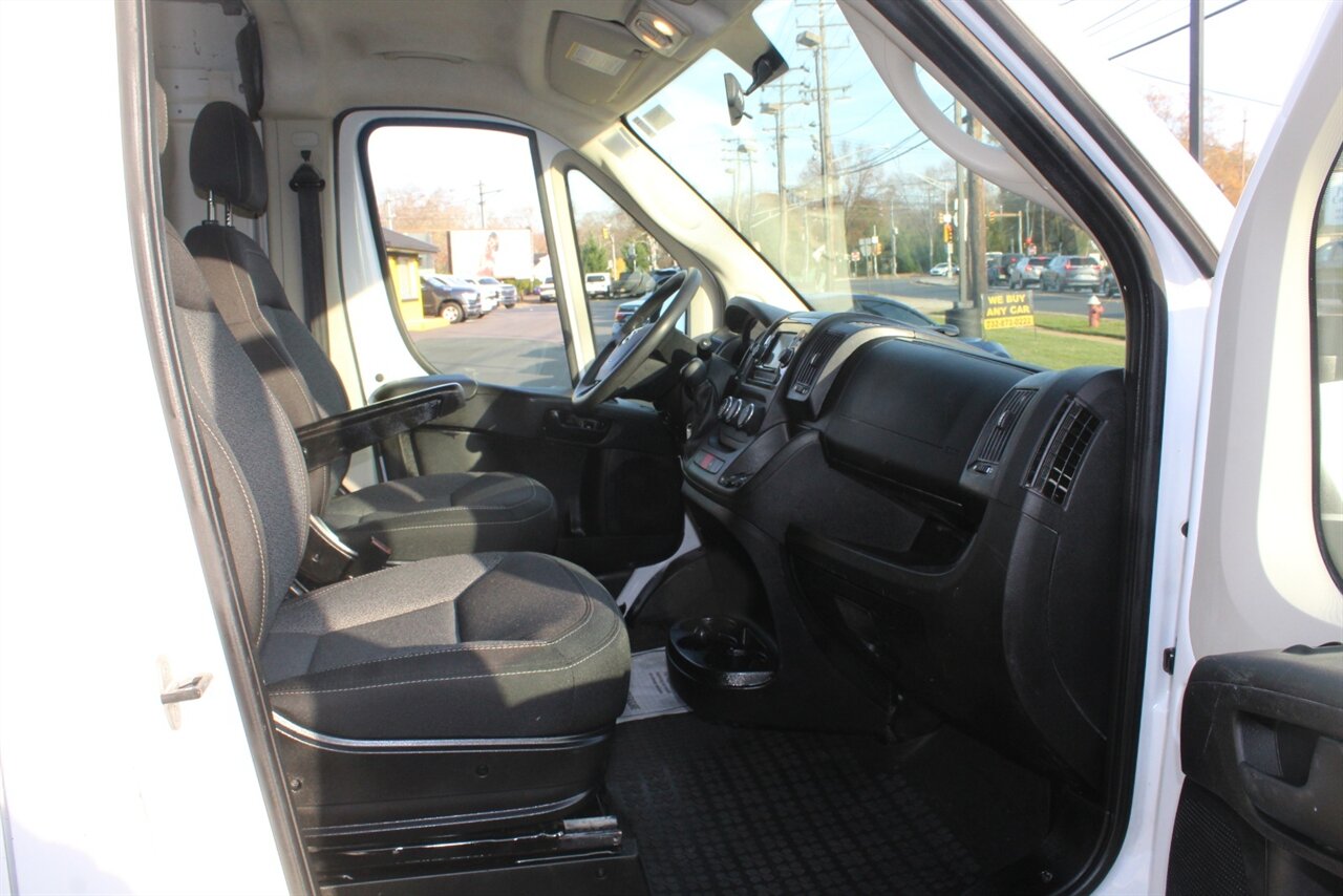 2019 RAM ProMaster 2500 Cargo - Photo 11 - Red Bank, NJ 07701