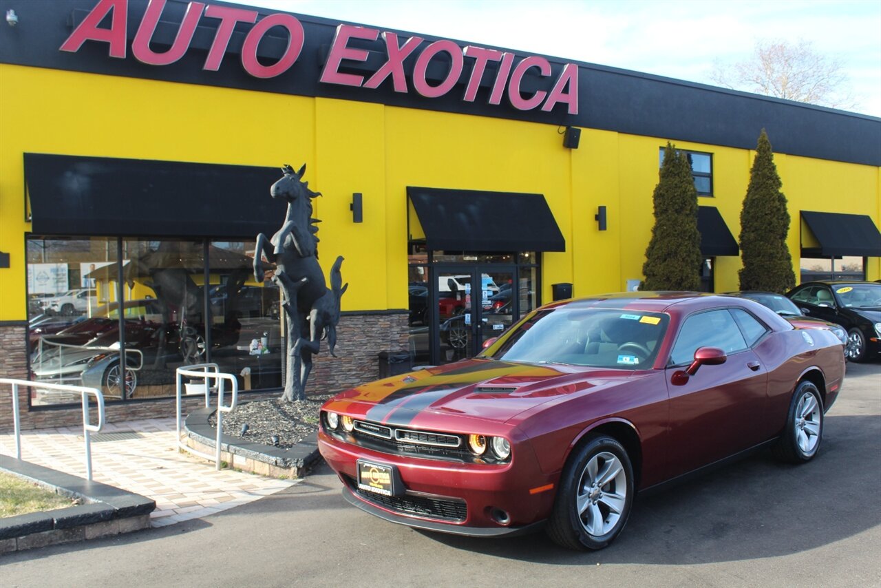 2018 Dodge Challenger SXT