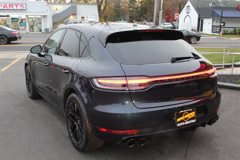 2021 Porsche Macan GTS  