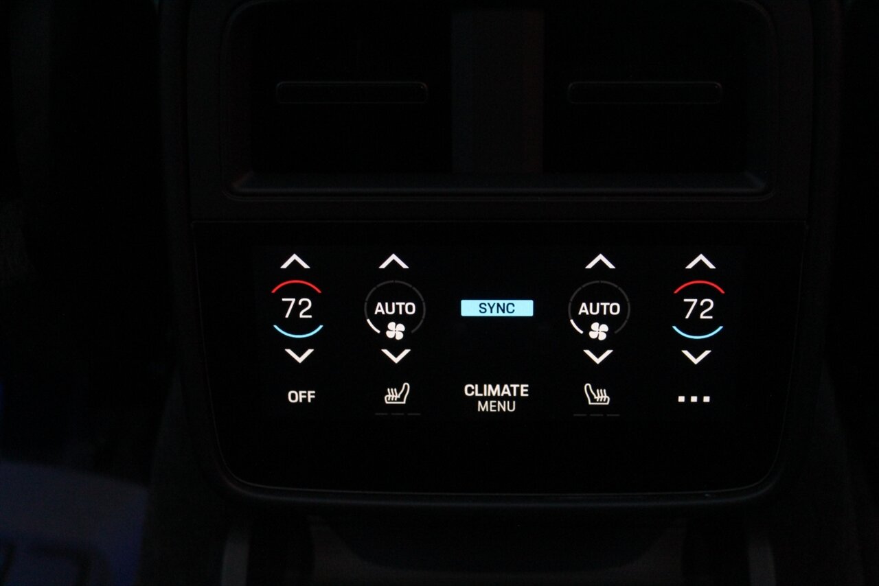 2020 Porsche Taycan Turbo S - Photo 9 - Red Bank, NJ 07701