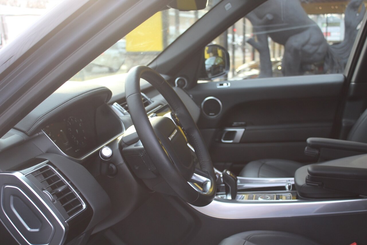 2019 Land Rover Range Rover Sport HSE - Photo 19 - Red Bank, NJ 07701