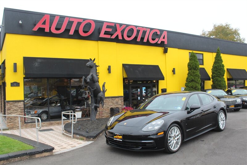 2018 Porsche Panamera 4S  