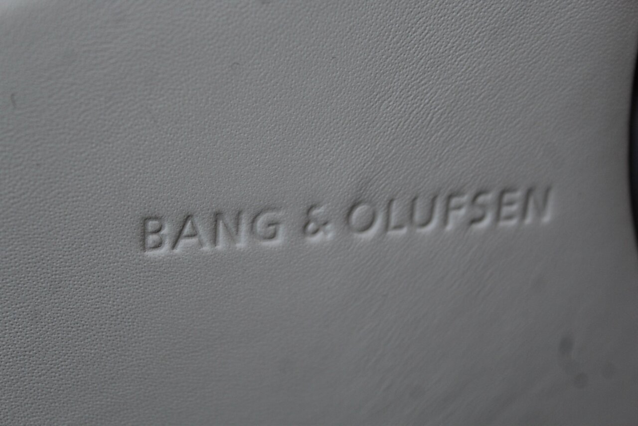 2021 Bentley Flying Spur W12 - Photo 26 - Red Bank, NJ 07701