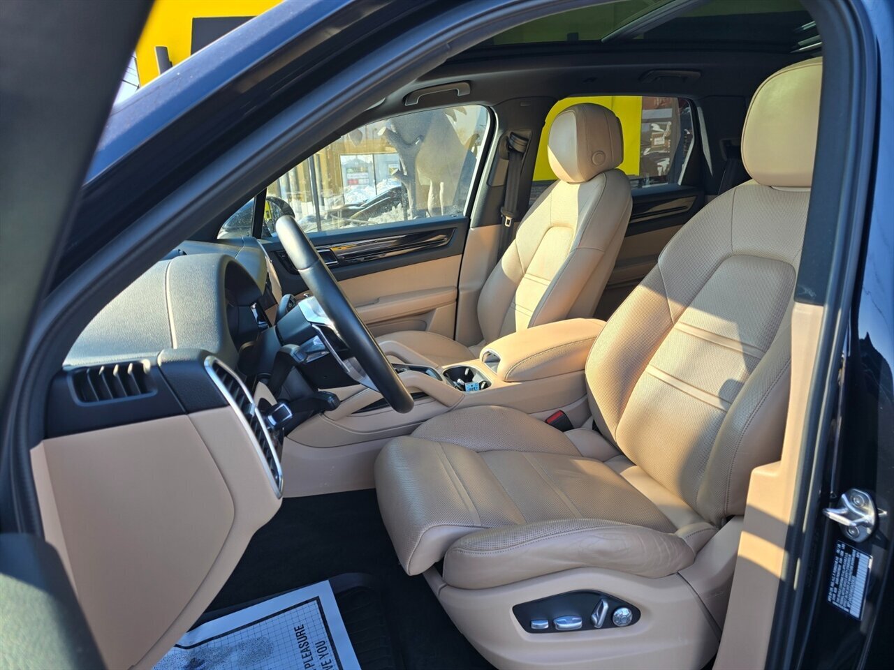 2019 Porsche Cayenne - Photo 13 - Red Bank, NJ 07701