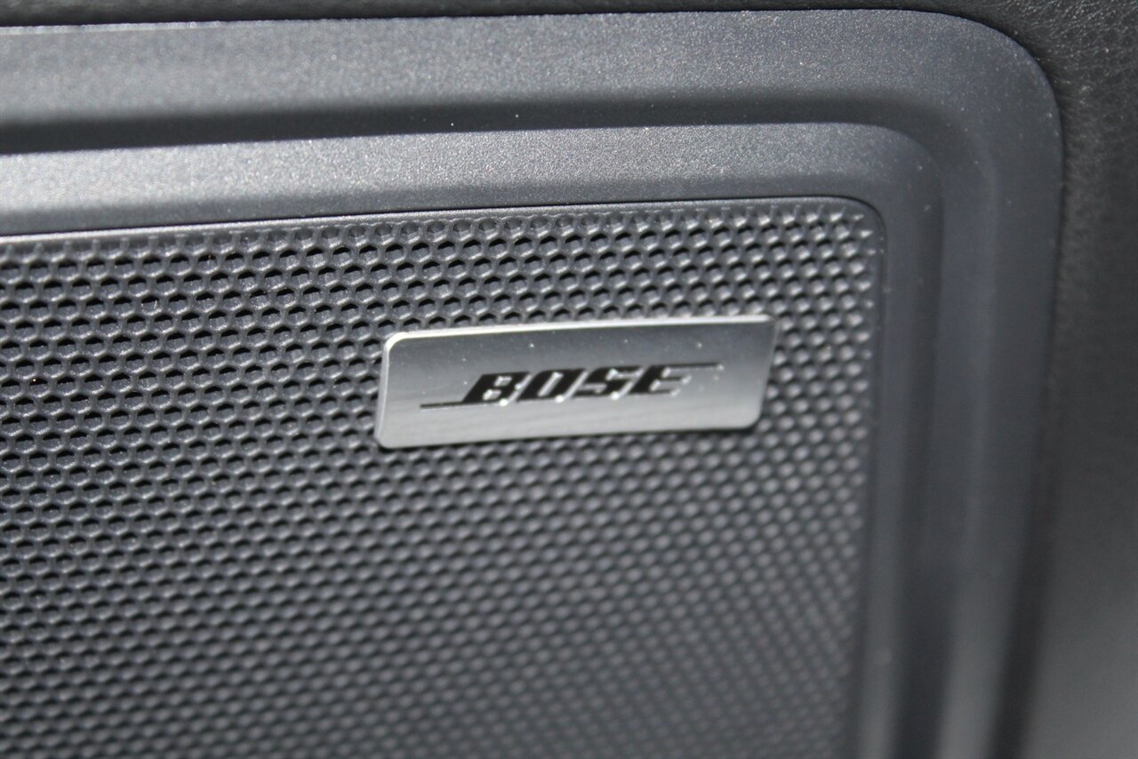 2015 Porsche Macan S - Photo 11 - Red Bank, NJ 07701