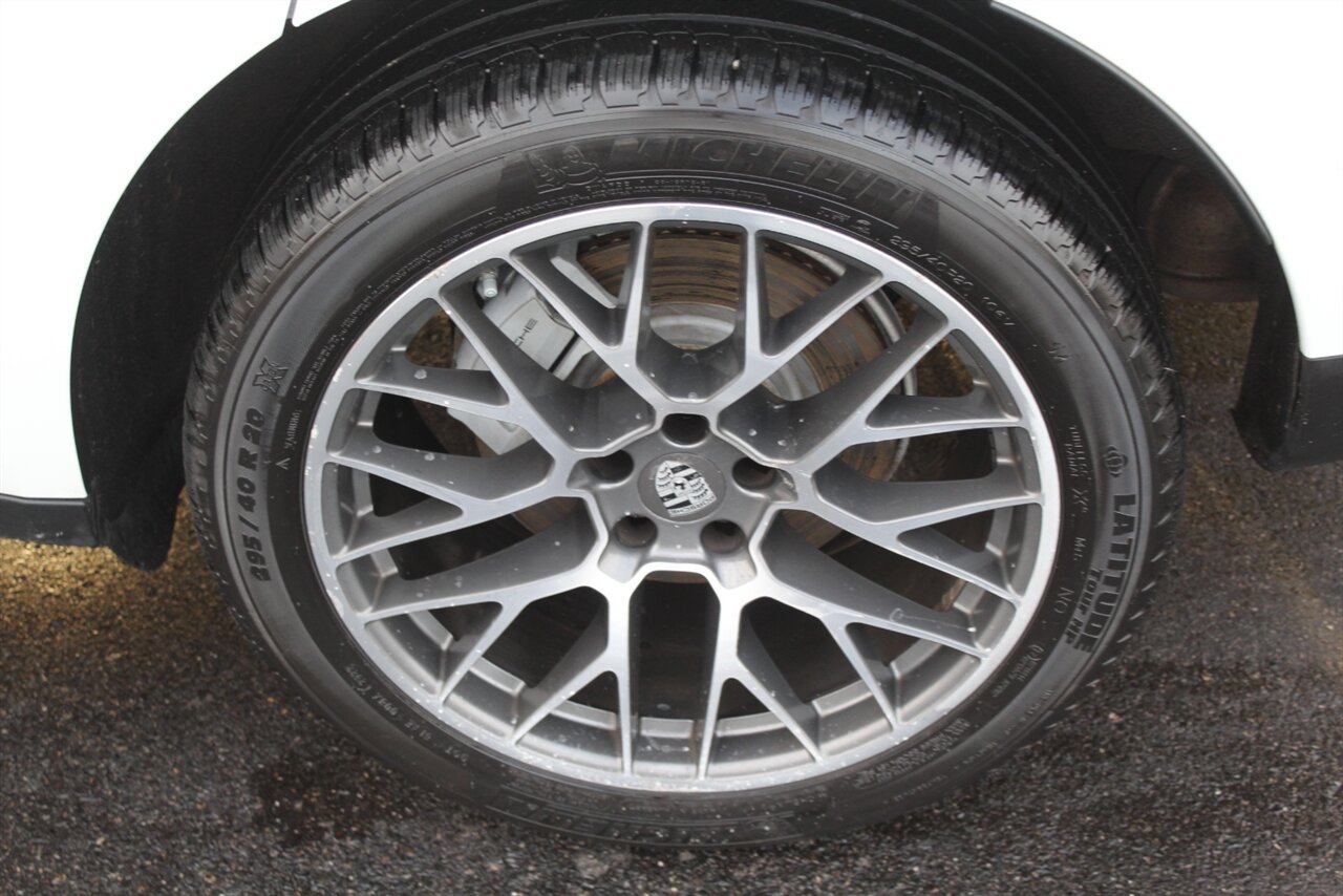 2015 Porsche Macan S - Photo 21 - Red Bank, NJ 07701