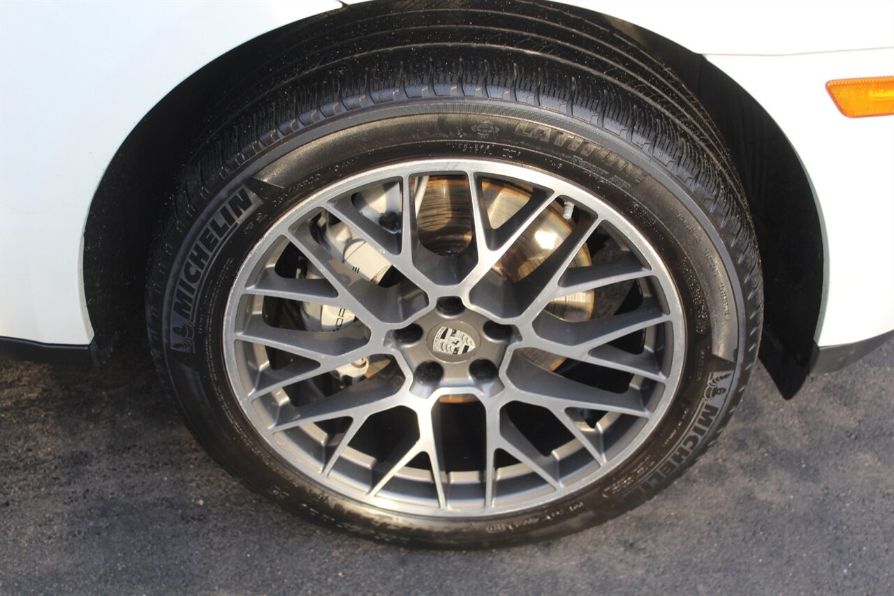 2015 Porsche Macan S - Photo 19 - Red Bank, NJ 07701