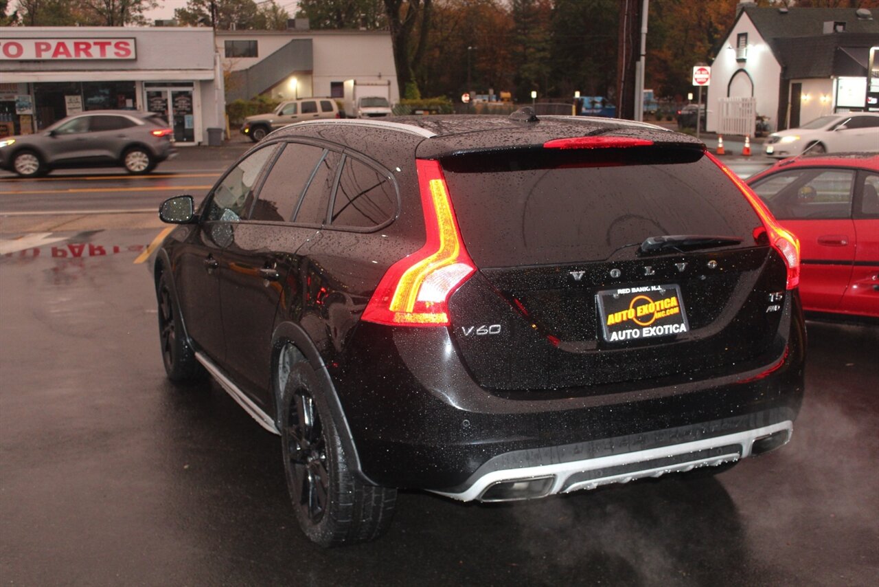 2018 Volvo V60 Cross Country T5 Premier - Photo 2 - Red Bank, NJ 07701