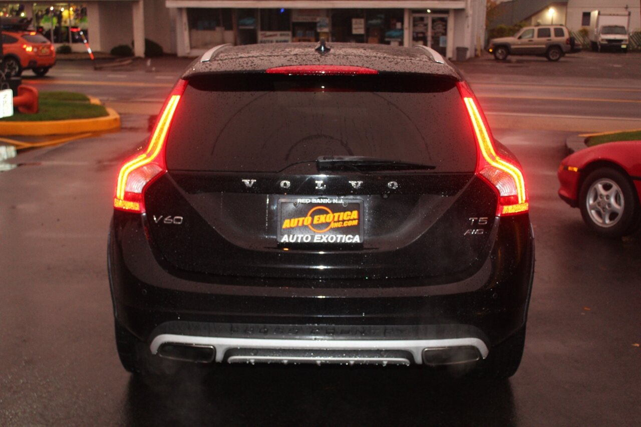2018 Volvo V60 Cross Country T5 Premier - Photo 23 - Red Bank, NJ 07701