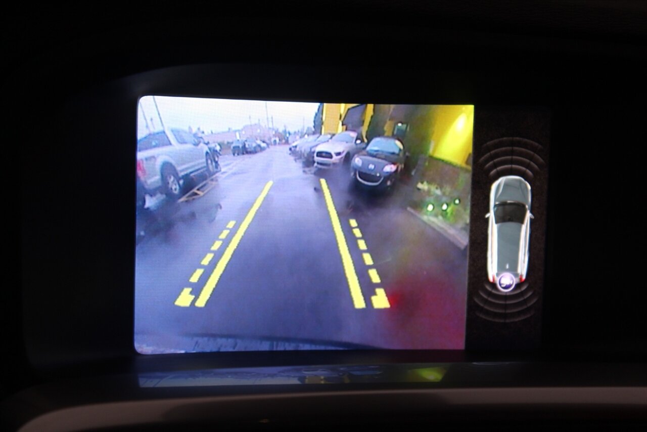 2018 Volvo V60 Cross Country T5 Premier - Photo 10 - Red Bank, NJ 07701