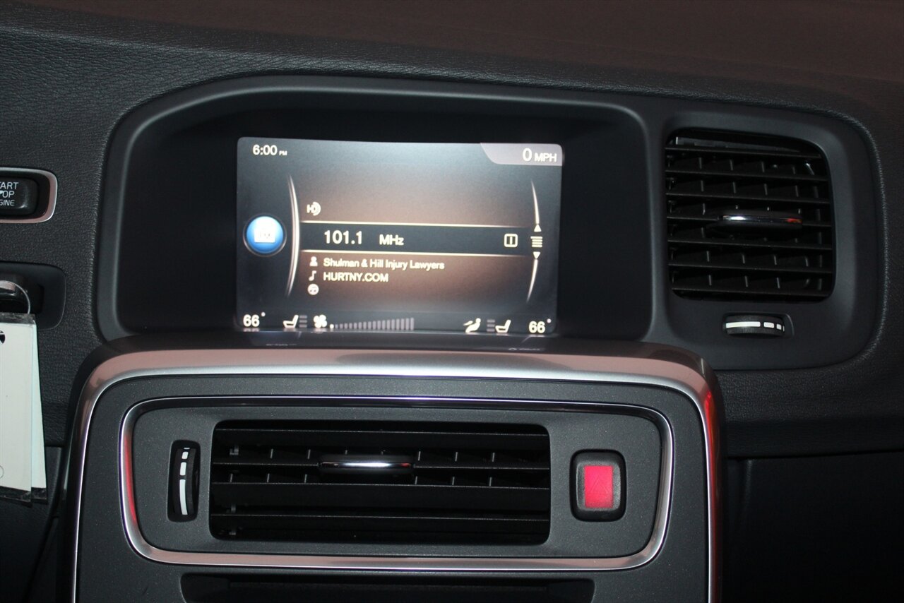 2018 Volvo V60 Cross Country T5 Premier - Photo 7 - Red Bank, NJ 07701
