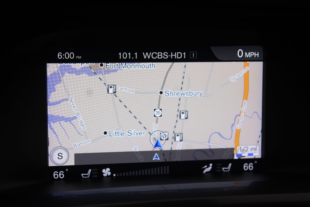 2018 Volvo V60 Cross Country T5 Premier - Photo 9 - Red Bank, NJ 07701