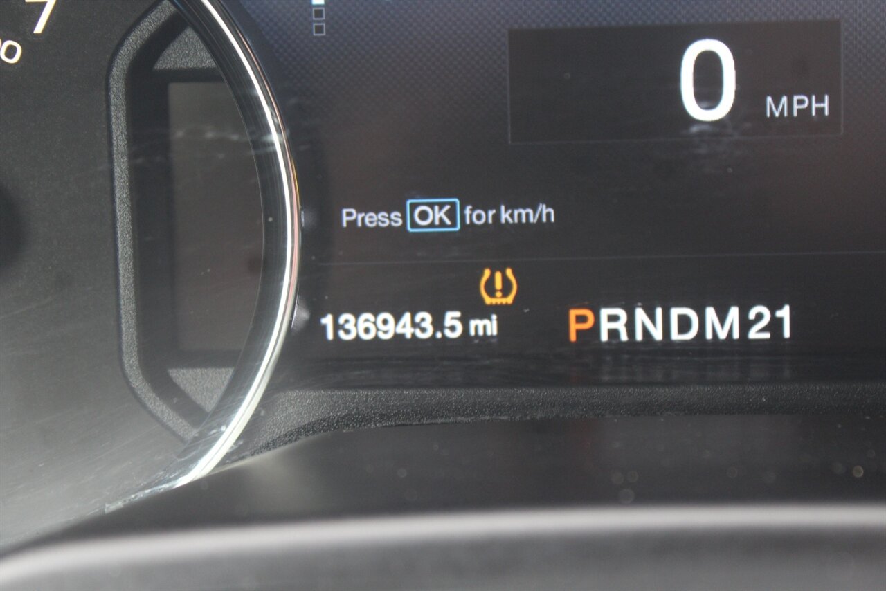 2015 Ford F-150 Lariat - Photo 5 - Red Bank, NJ 07701