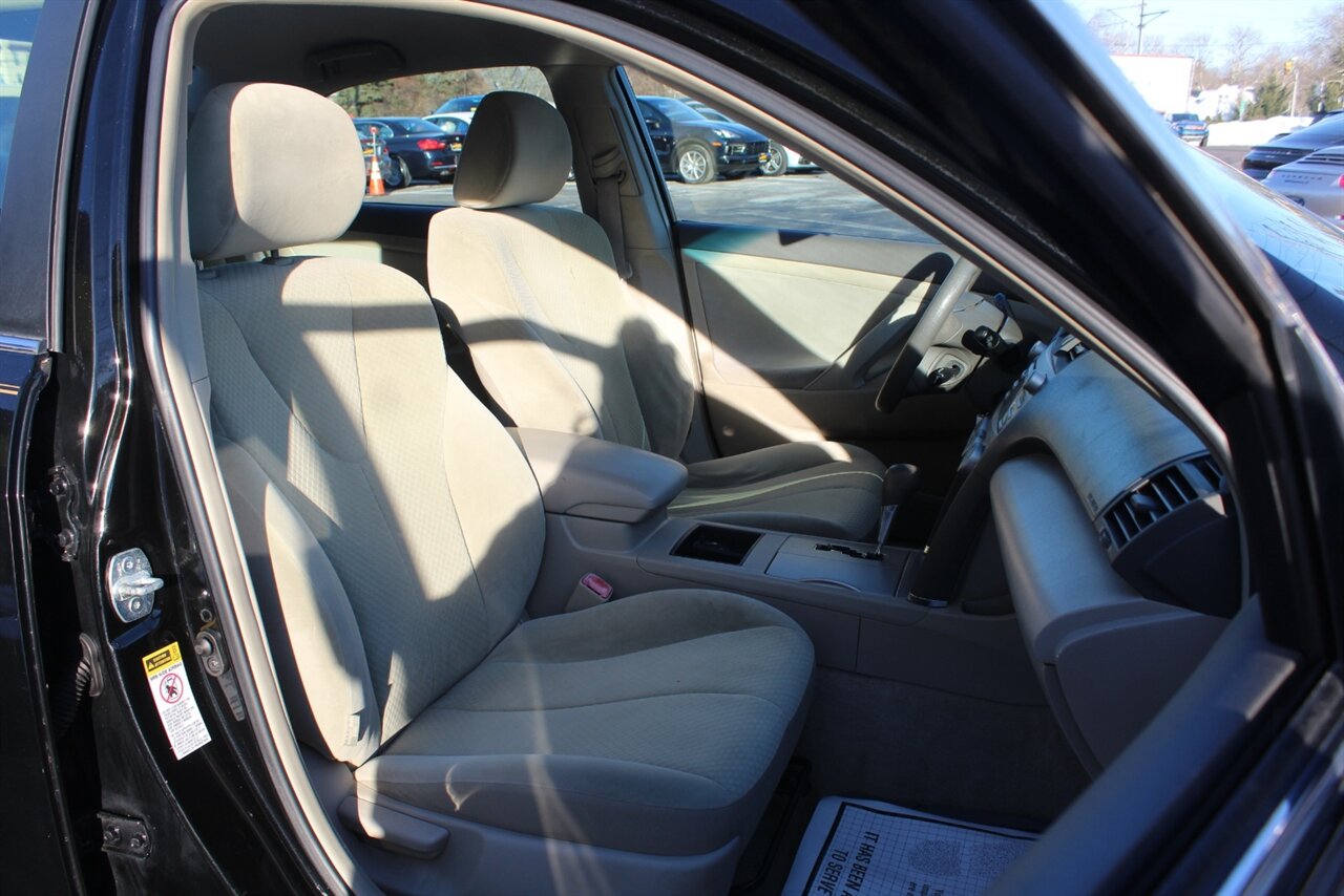 2008 Toyota Camry LE - Photo 11 - Red Bank, NJ 07701