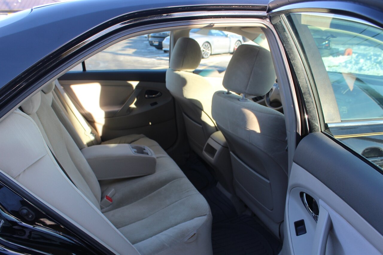 2008 Toyota Camry LE - Photo 12 - Red Bank, NJ 07701