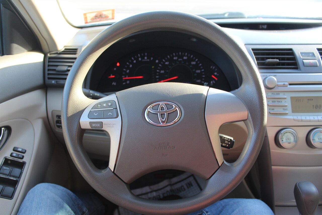 2008 Toyota Camry LE - Photo 6 - Red Bank, NJ 07701