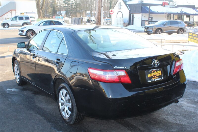 2008 Toyota Camry LE  