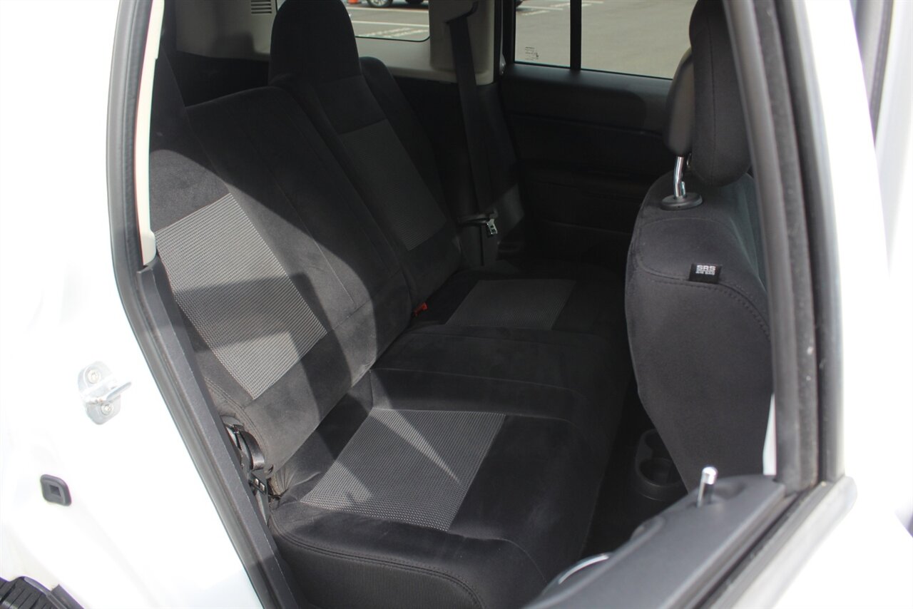 2014 Jeep Patriot Latitude - Photo 14 - Red Bank, NJ 07701