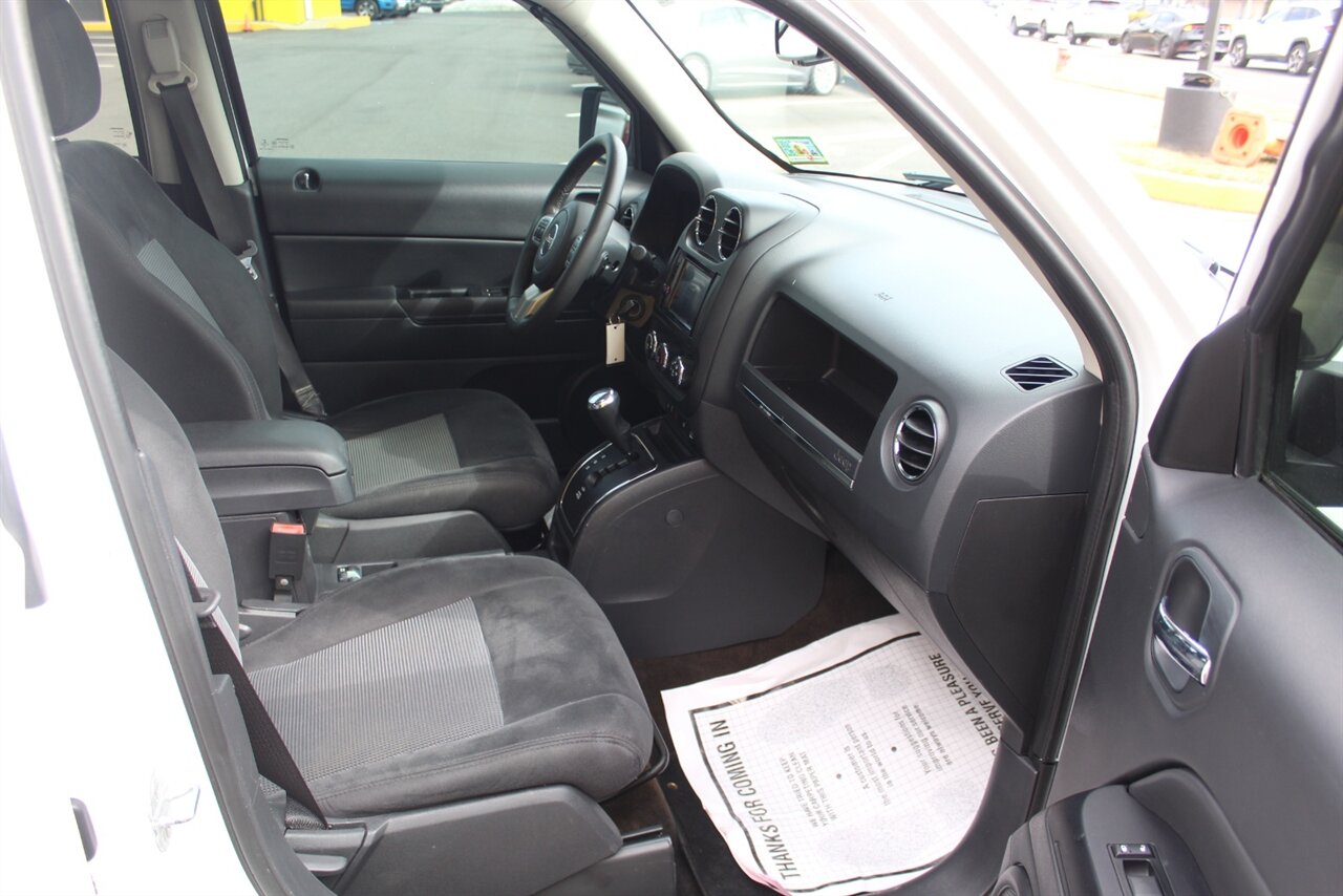 2014 Jeep Patriot Latitude - Photo 11 - Red Bank, NJ 07701