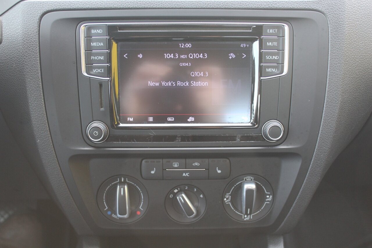 2016 Volkswagen Jetta 1.4T SE - Photo 7 - Red Bank, NJ 07701
