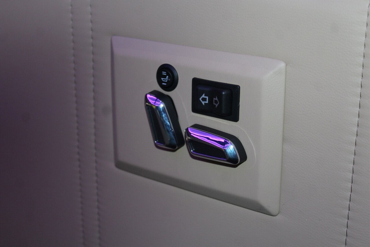 2019 Mercedes-Benz Metris Executive - Photo 28 - Red Bank, NJ 07701