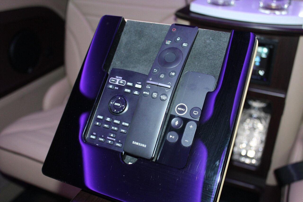 2019 Mercedes-Benz Metris Executive - Photo 29 - Red Bank, NJ 07701