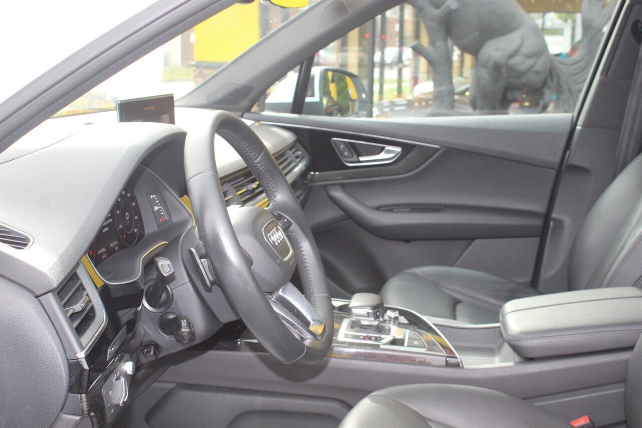 2019 Audi Q7 quattro Prestige 55 - Photo 22 - Red Bank, NJ 07701