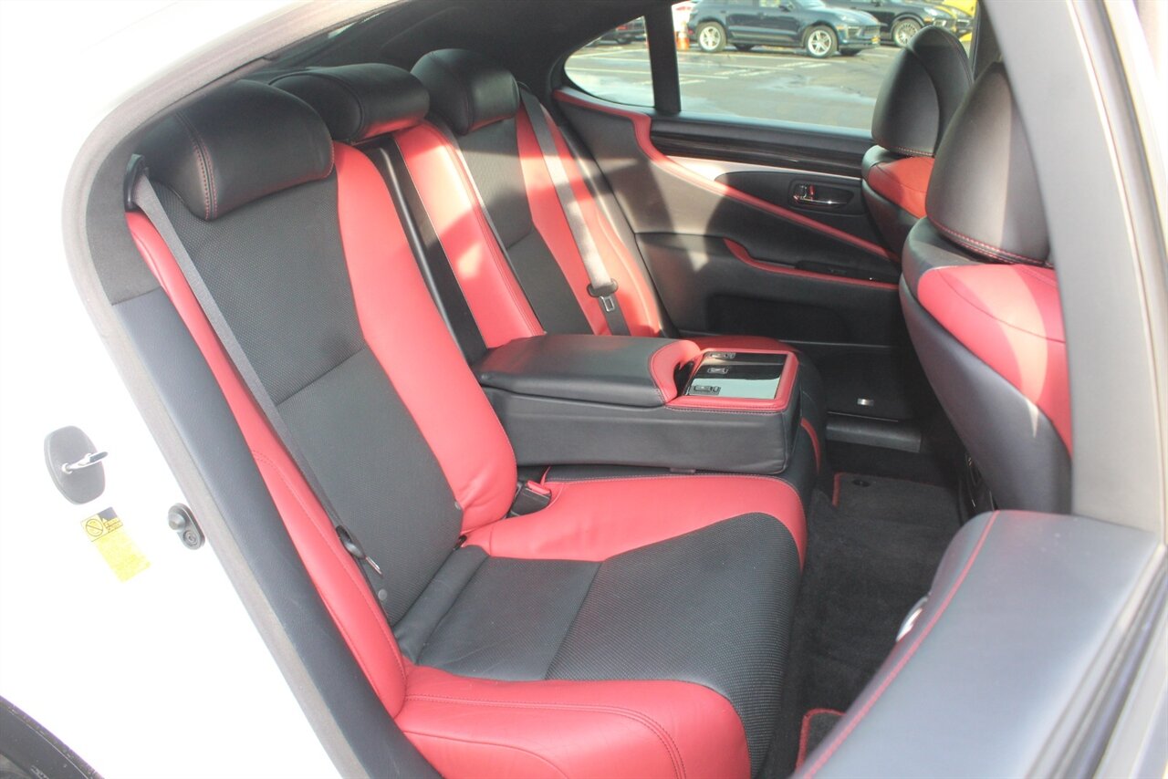 2015 Lexus LS Crafted Line - Photo 17 - Red Bank, NJ 07701