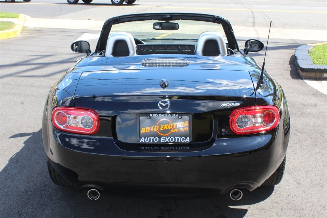2012 Mazda MX-5 Miata Grand Touring - Photo 17 - Red Bank, NJ 07701