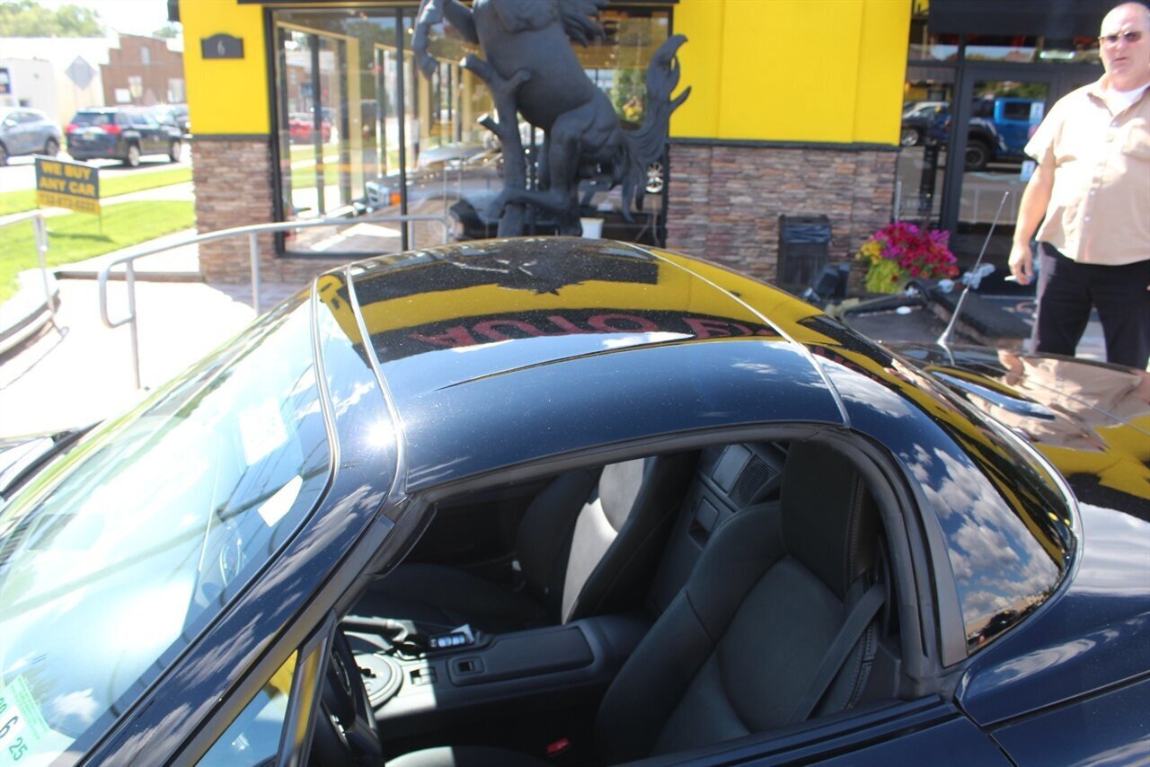 2012 Mazda MX-5 Miata Grand Touring - Photo 19 - Red Bank, NJ 07701