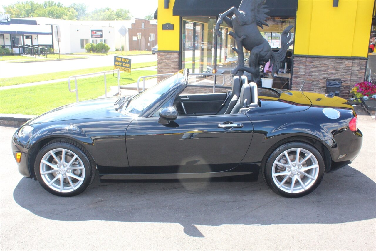 2012 Mazda MX-5 Miata Grand Touring - Photo 42 - Red Bank, NJ 07701