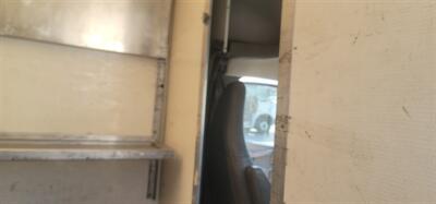 2019 Chevrolet Express 3500 16' Cutaway Box Truck   - Photo 29 - Wappingers Falls, NY 12590