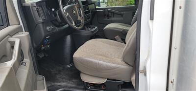 2019 Chevrolet 4500 18' CUTAWAY BOX TRUCK   - Photo 19 - Wappingers Falls, NY 12590