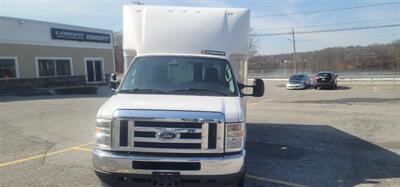 2021 Ford E350 Cutaway 16' Box Truck   - Photo 4 - Wappingers Falls, NY 12590