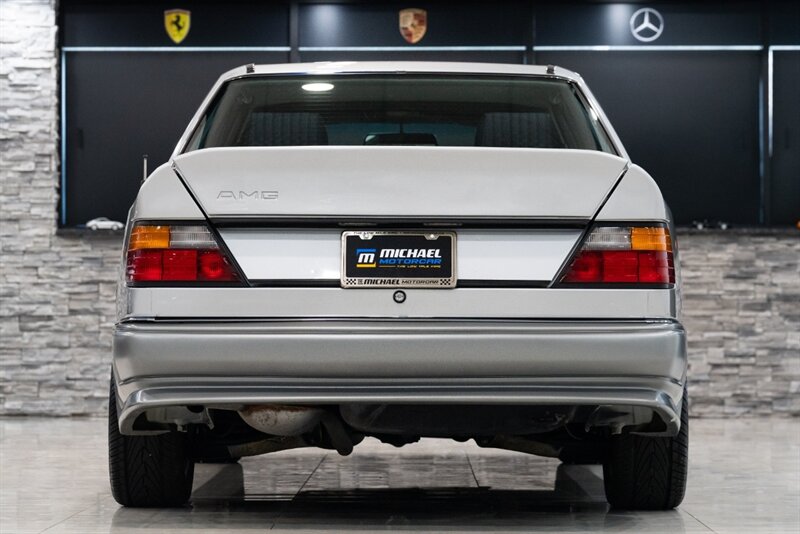 1990 Mercedes-Benz 200e   - Photo 40 - Neptune City, NJ 07753