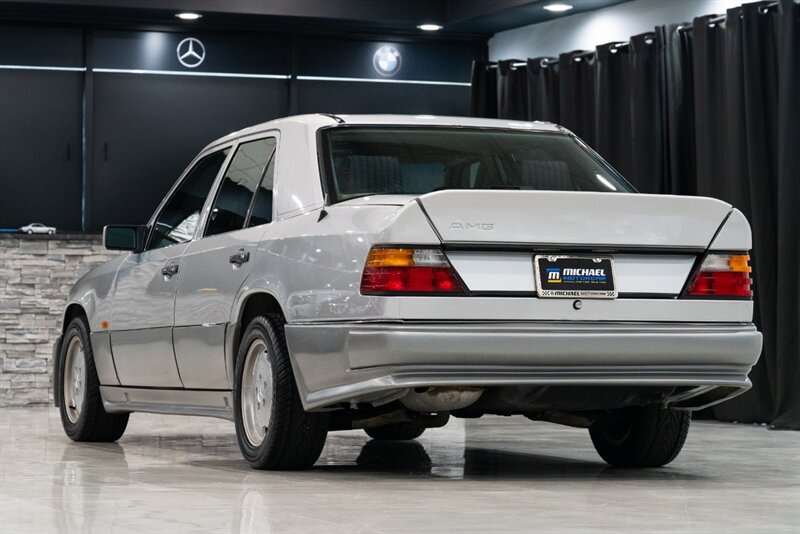 1990 Mercedes-Benz 200e   - Photo 39 - Neptune City, NJ 07753