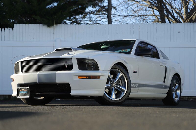 2007 Ford Mustang GT Deluxe  SHELBY - Photo 1 - Neptune City, NJ 07753