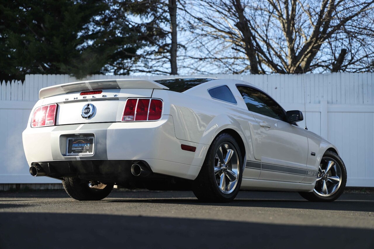 2007 Ford Mustang GT Deluxe  SHELBY - Photo 33 - Neptune City, NJ 07753